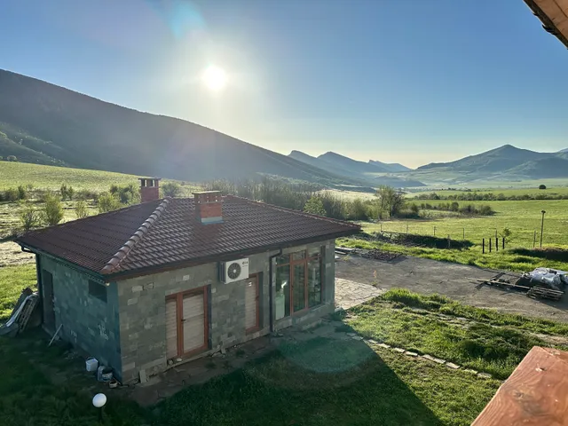 Торлашка среща Хотел/Torlashka sreshta Hotel