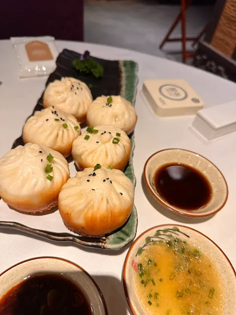 Xianyue Hien Restaurant