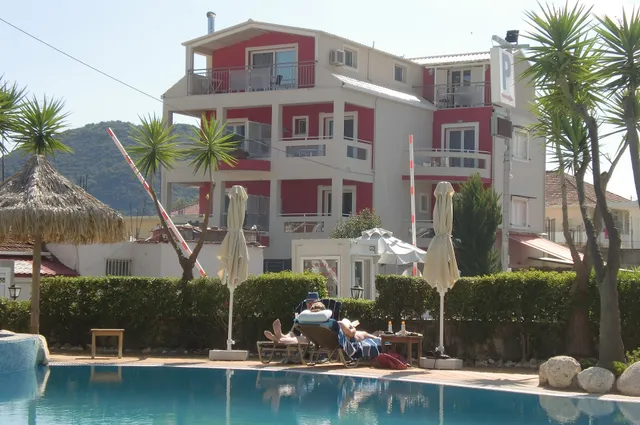 Valena Studios Apartments