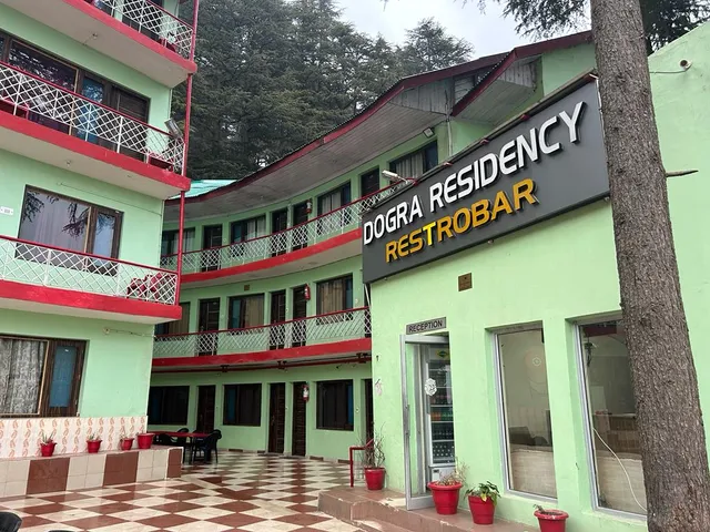 Hotel Dogra Residency Patnitop