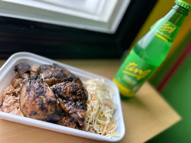 Roundabout Jerk and Patties