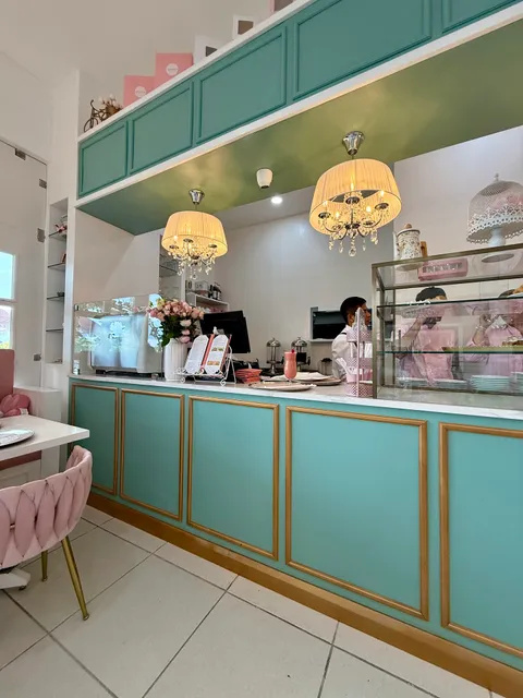 Leflorian • Plaza Once