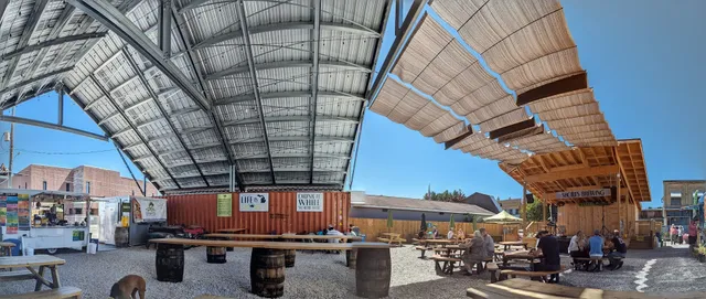 Short’s Beer Garden