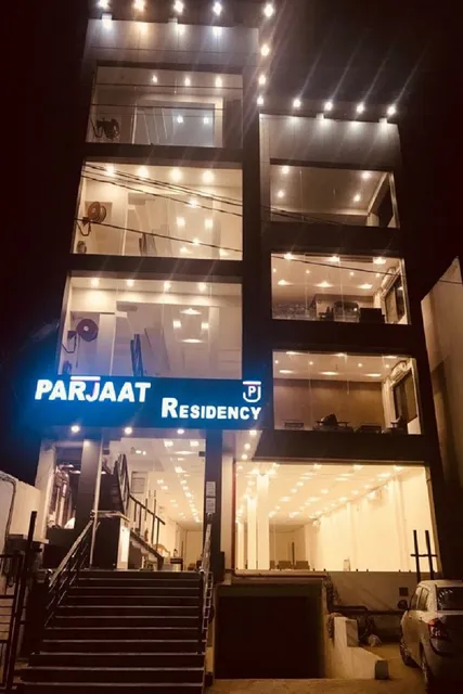Hotel Parjaat Residency