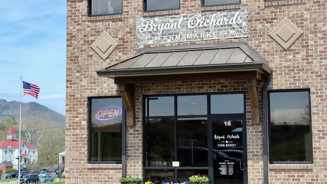 Bryant Orchards Farm Market