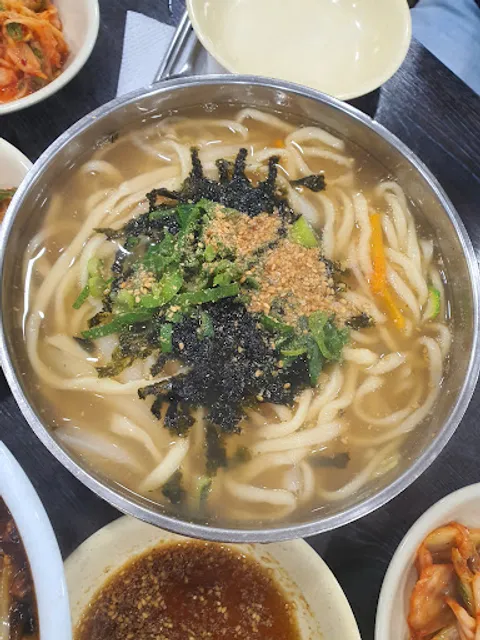 홍두깨손칼국수 청량리점