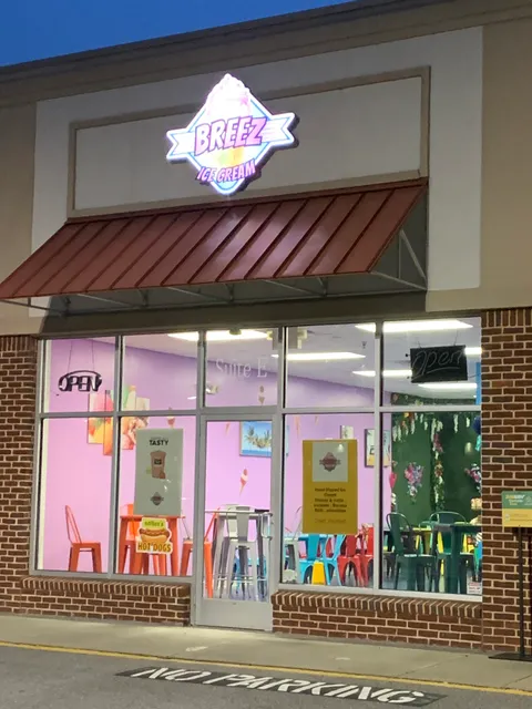 Breez ice cream parlor