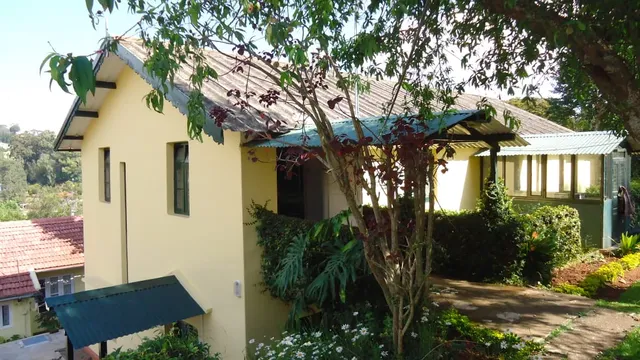 Glenwood Cottages Homestay