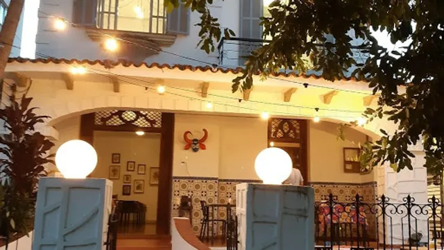 Ateliê • Pizza • Café • Arte