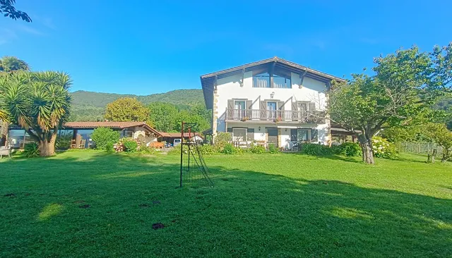 Casa Mendilore - casa rural en Hondarribia