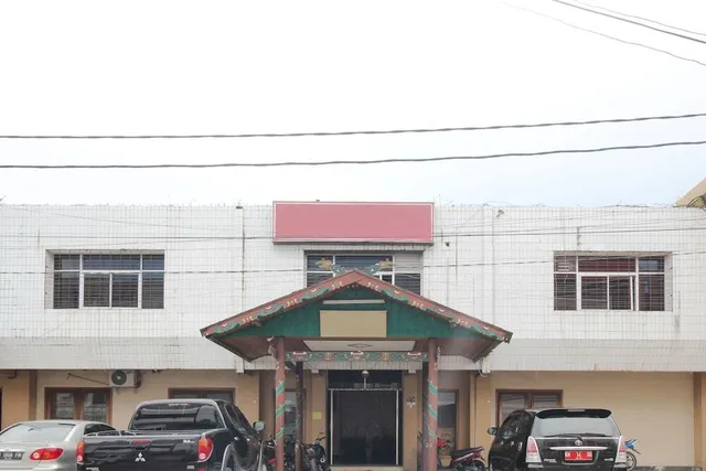 Hotel Halmahera Palangkaraya Redpartner