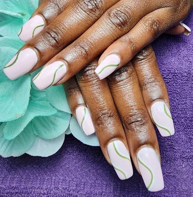 Hallo Nails Salon Richmond TX