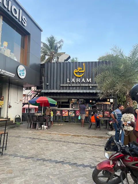 Laham Wraps & Grills