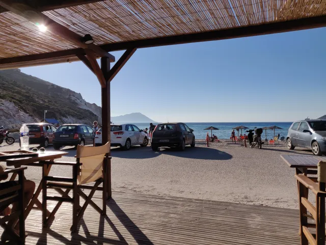 Plathiena Foodies Beach Bar "Sunrise to Sunset"