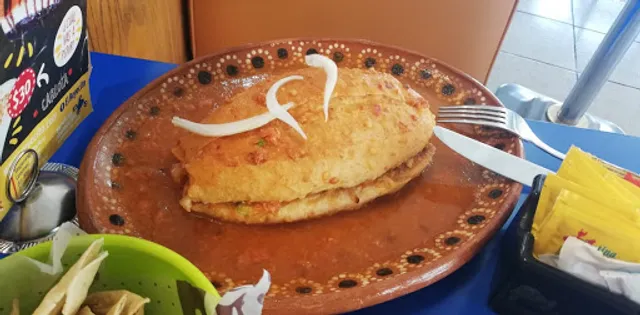 El Reyecito Tortaurante (Acceso Norte)