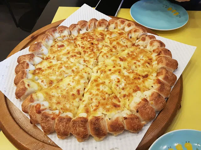 Pizza School Wonju Myeongnyun