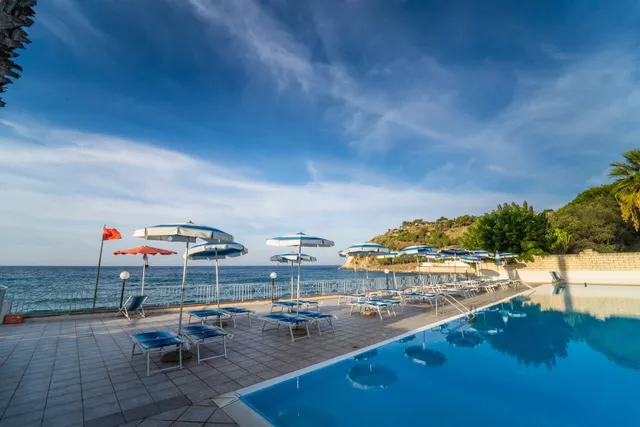 Hotel Villaggio Baia D'Ercole