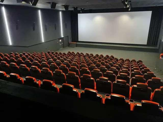 Cinema 8