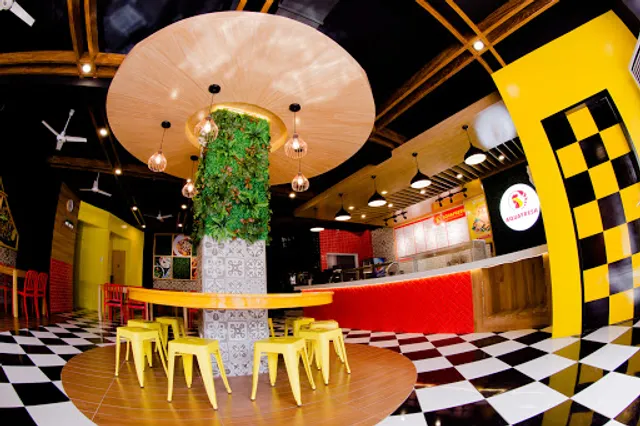 Aquafresh & Than-tan’s Lechon Station