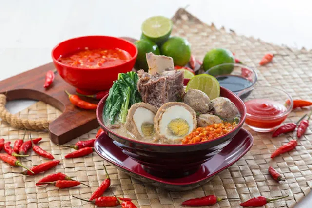 Bakso Semox Madam Dewin