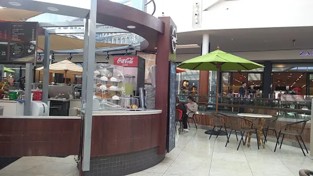 Melt Gelato & Crêpe Café