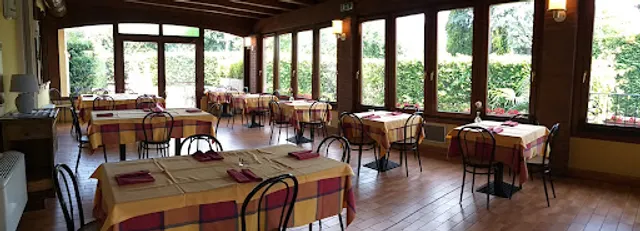 Al Barcon Ristorante-pizzeria e Residence