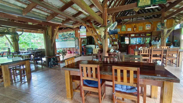 Nung House Restaurant