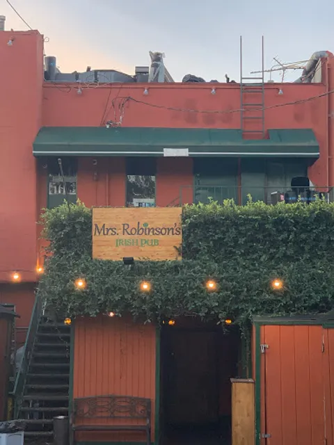 Mrs Robinson's Irish Pub