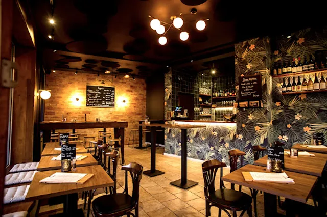 Planchette - Wine Bar