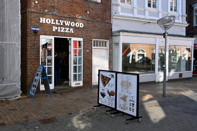 Viking Pizza & Grill