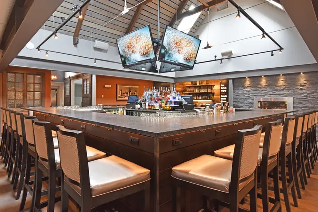 Safehouse Modern Neighborhood Eatery