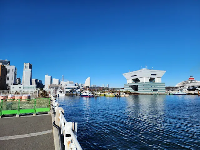 大さん橋ふ頭ビル前桟橋