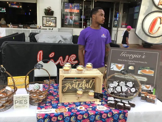 Georgia's Sweet Potato Pie Company & Dessert Lounge