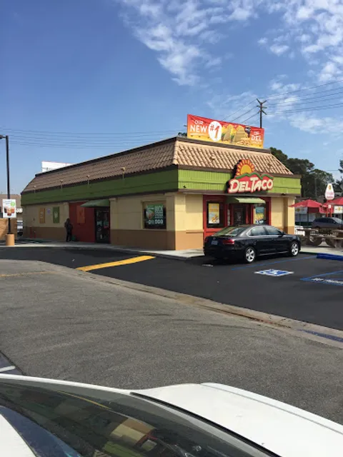 Del Taco