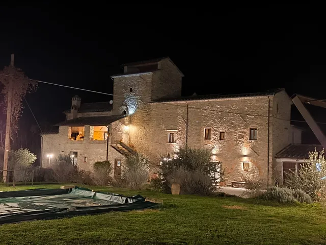 Casale Regnano Casa Vacanze