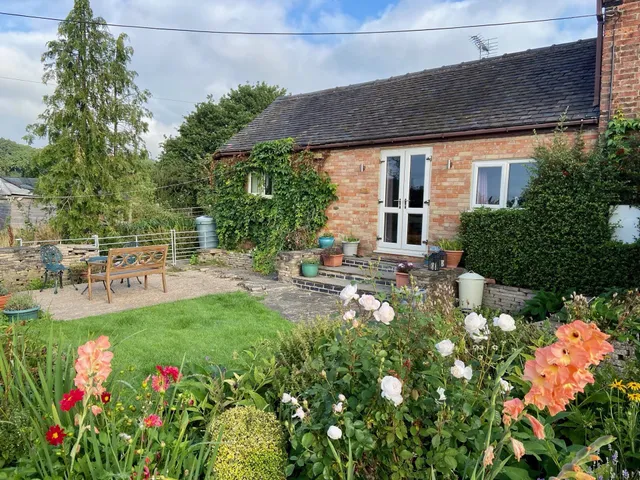 Hayeswood Farm & Stag Cottage
