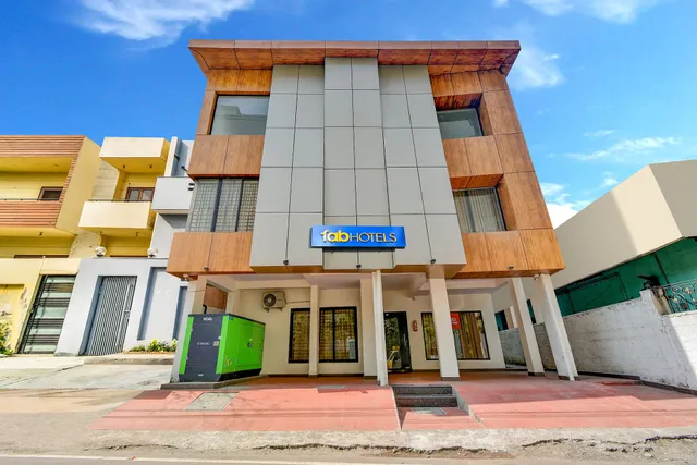 FabExpress P.A.S Residency - Hotel in Mylapore, Chennai