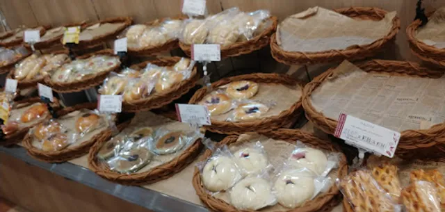 Paris Croissant Naganawashiro