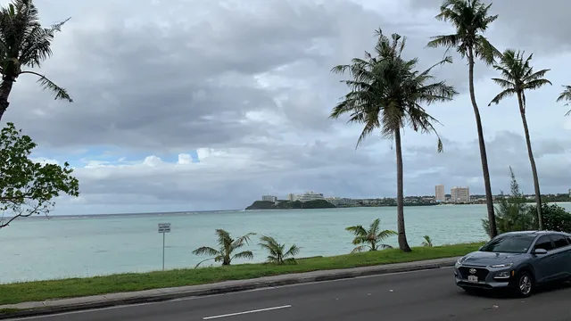 Fish Eye Underwater Observatory