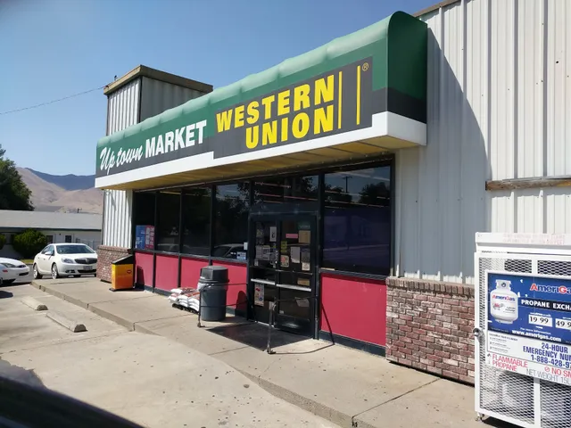 Uptown Market