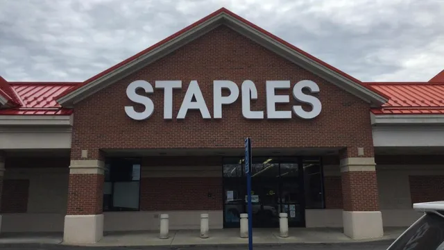 Staples