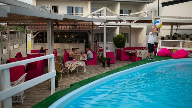 Flamingo Family Club