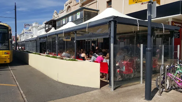 Mamma Carmela Cafe Pizzeria