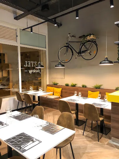 Paztel Factory Laranjeiras | Restaurante Brasileiro