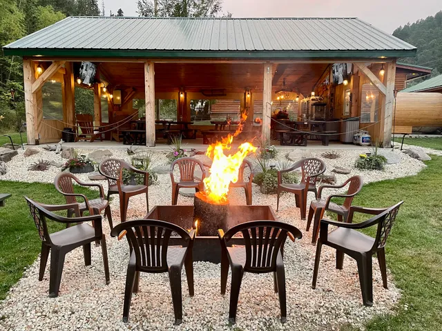 Whitetail Creek Resort