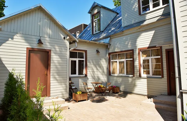 Greenhouse Apartments