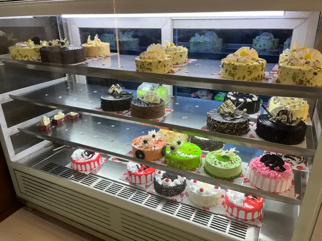 Cake n crunch , bhekrainagar