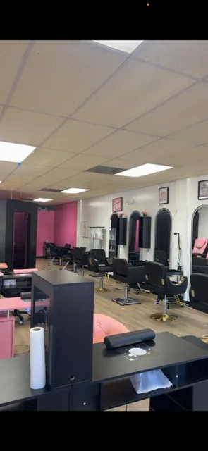 Majesty Beauty Bar & cuts