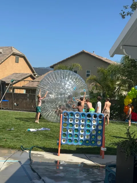 BEXTER & DANIELS JUMPERS / FOAM PARTIES