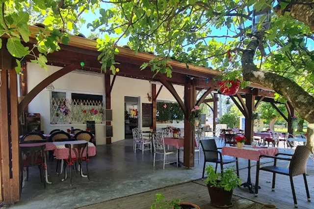 La P'tite Guinguette